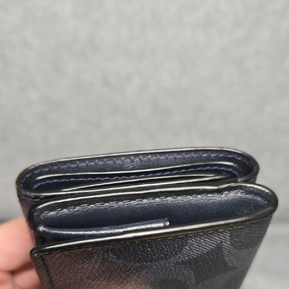 Coach Compact Tri-fold Navy Signature Wallet - Picture 14 of 16
